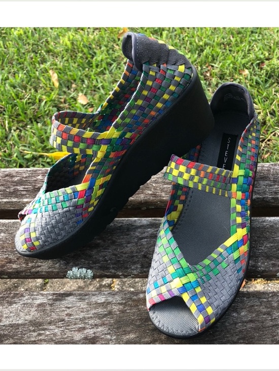 Steven By Steve Madden Shoes - Brynn wedge sandals Steven Steve Madden size 10 slip on multicolor rainbow woven
